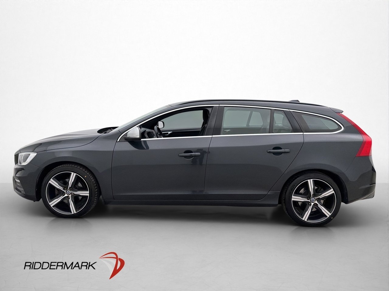 Volvo V60 D4 R Design Classic 2018, bild 4/10
