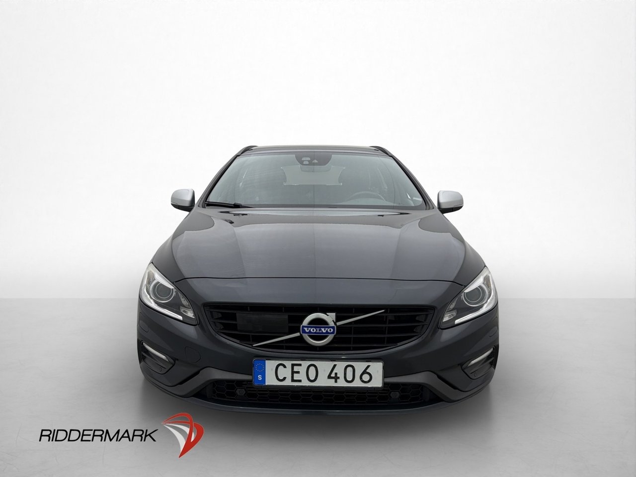 Volvo V60 D4 R Design Classic 2018, bild 2/10