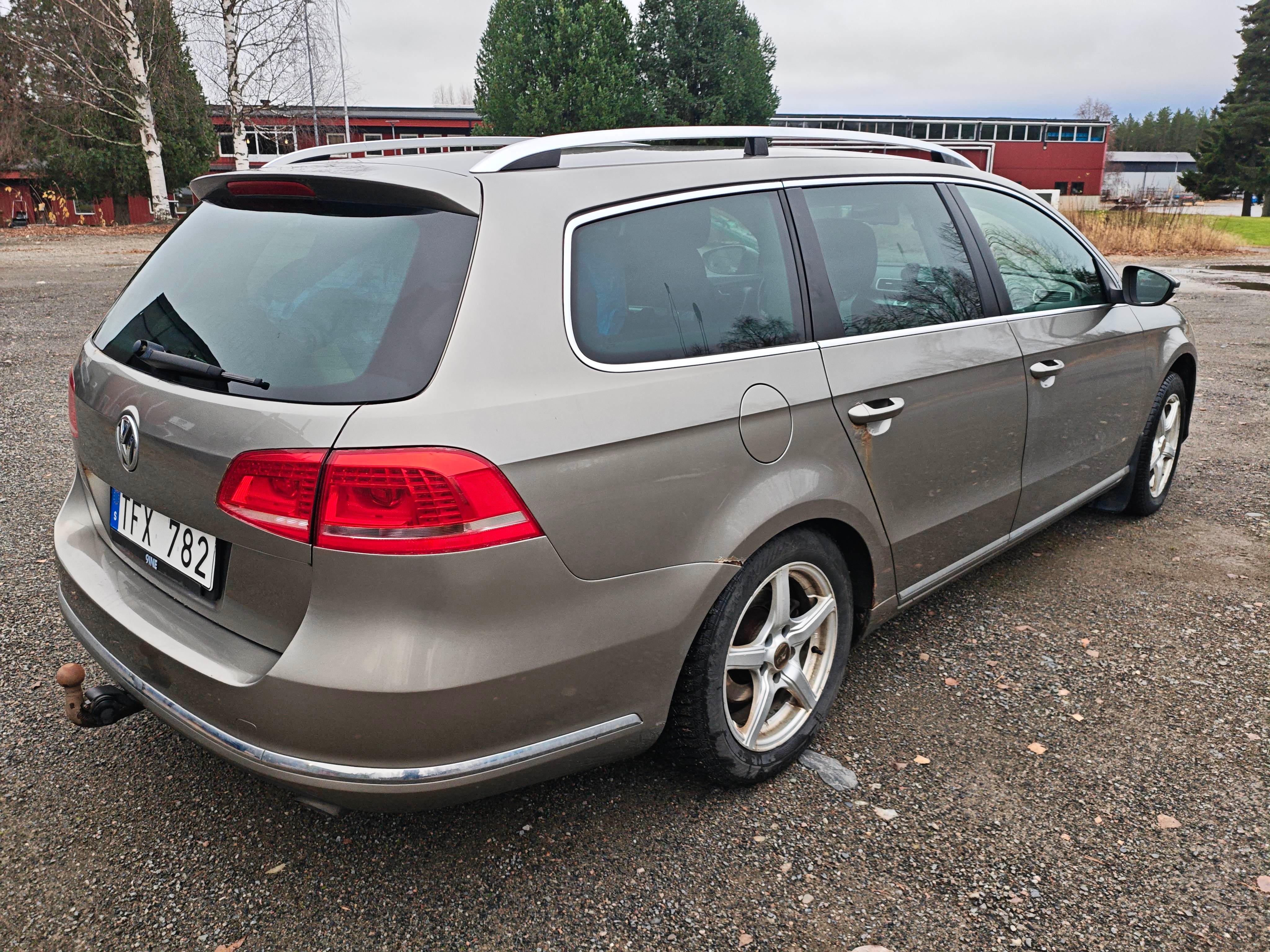 Volkswagen Passat 2.0 TDI 2012, bild 4/10