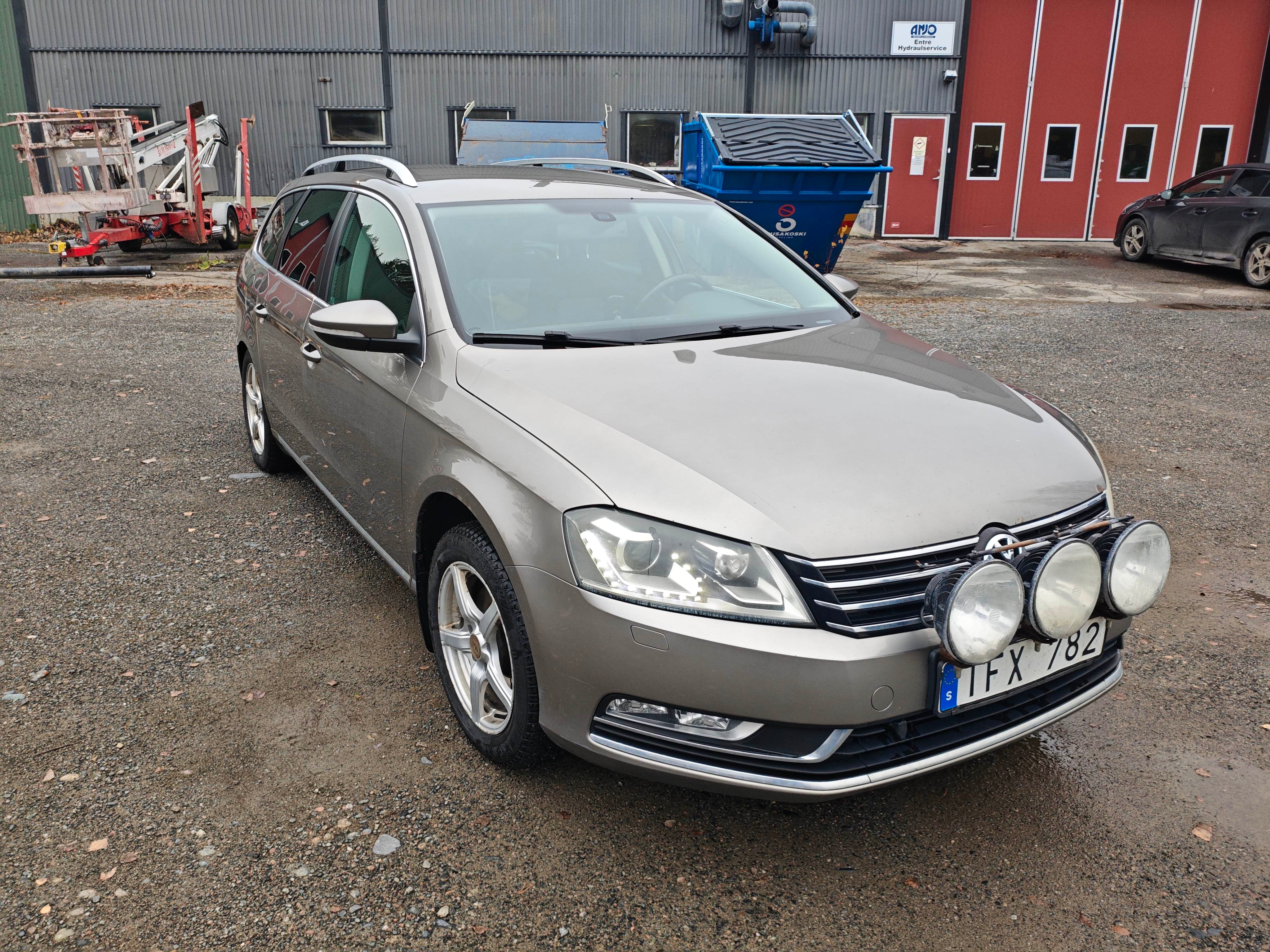 Volkswagen Passat 2.0 TDI 2012, bild 5/10