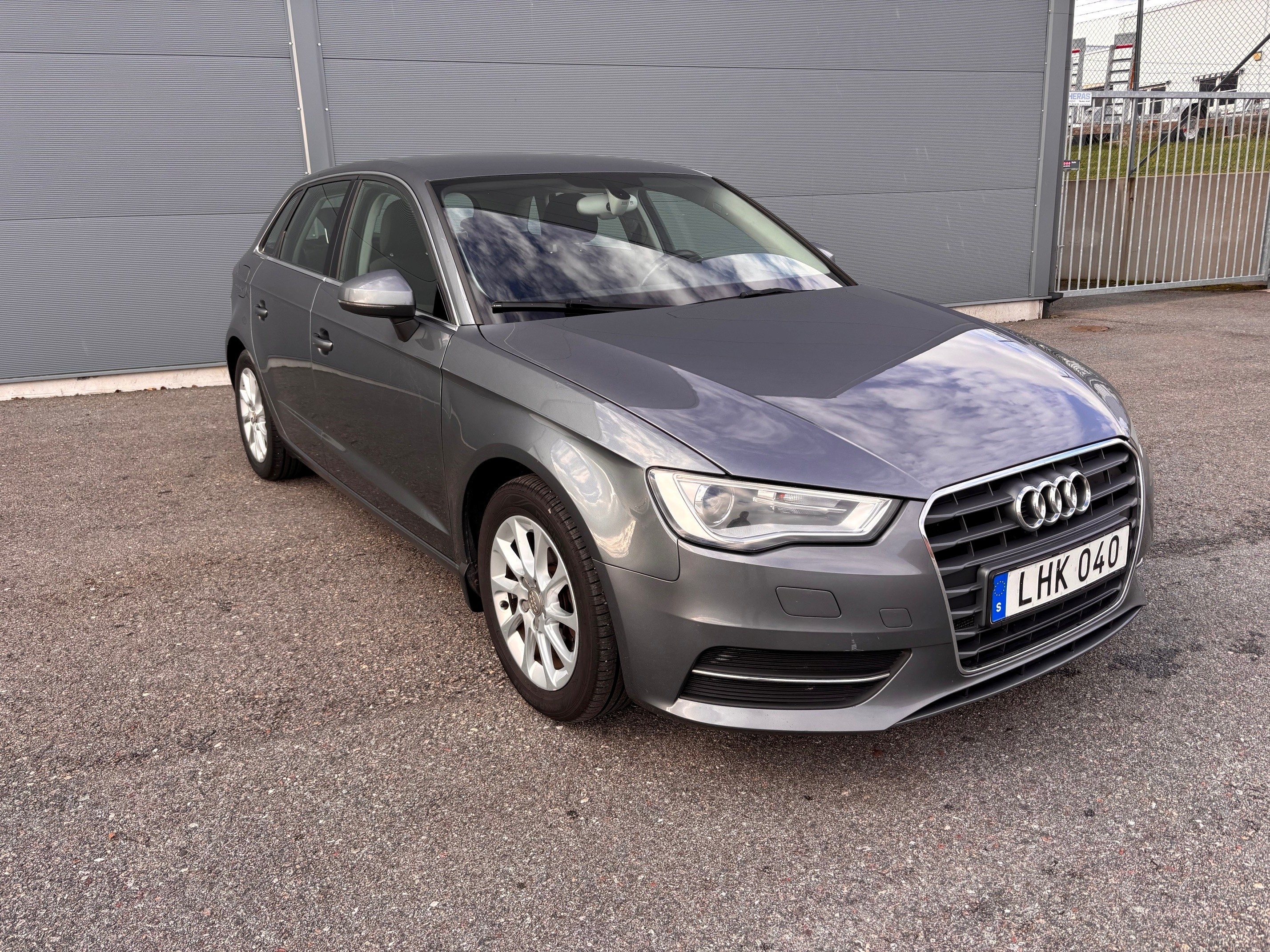 Audi A3 1.4 TFSI 2014, bild 2/6