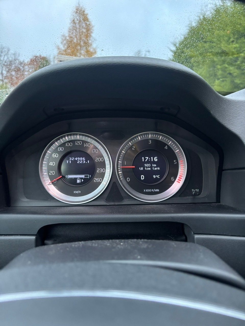 Volvo V70 2012, bild 6/7