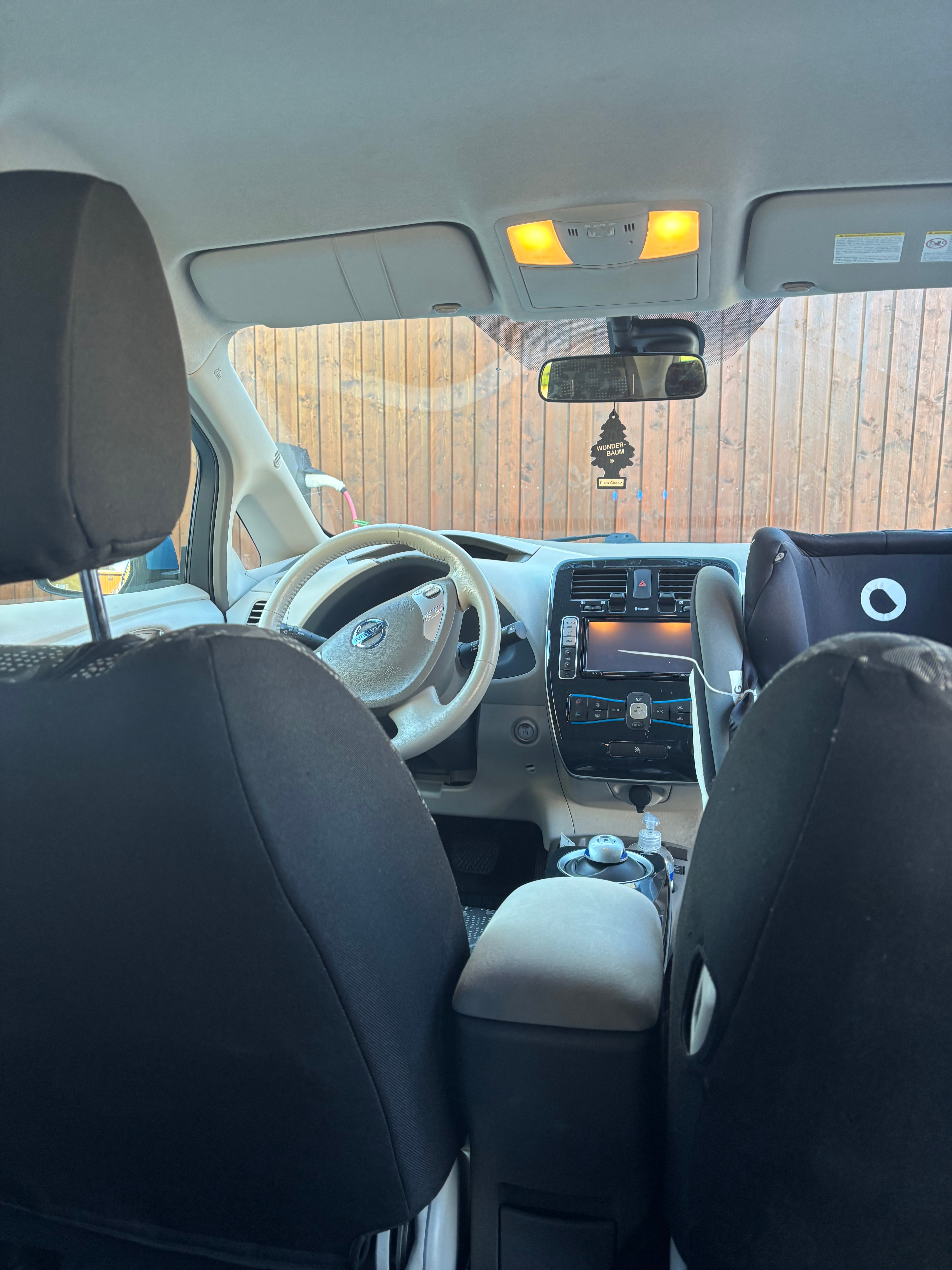 Nissan Leaf 24 kWh 2012, bild 6/8