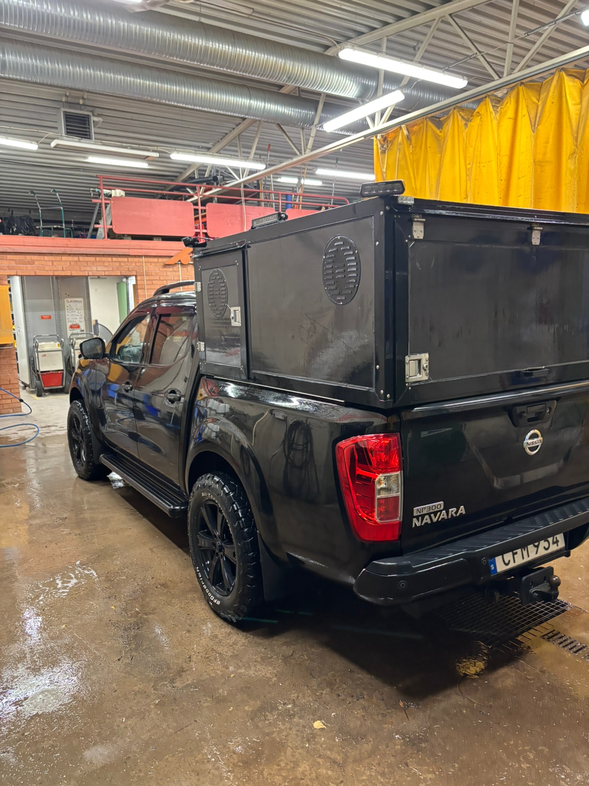 Nissan Navara 2.3 dCi 2017, bild 3/6