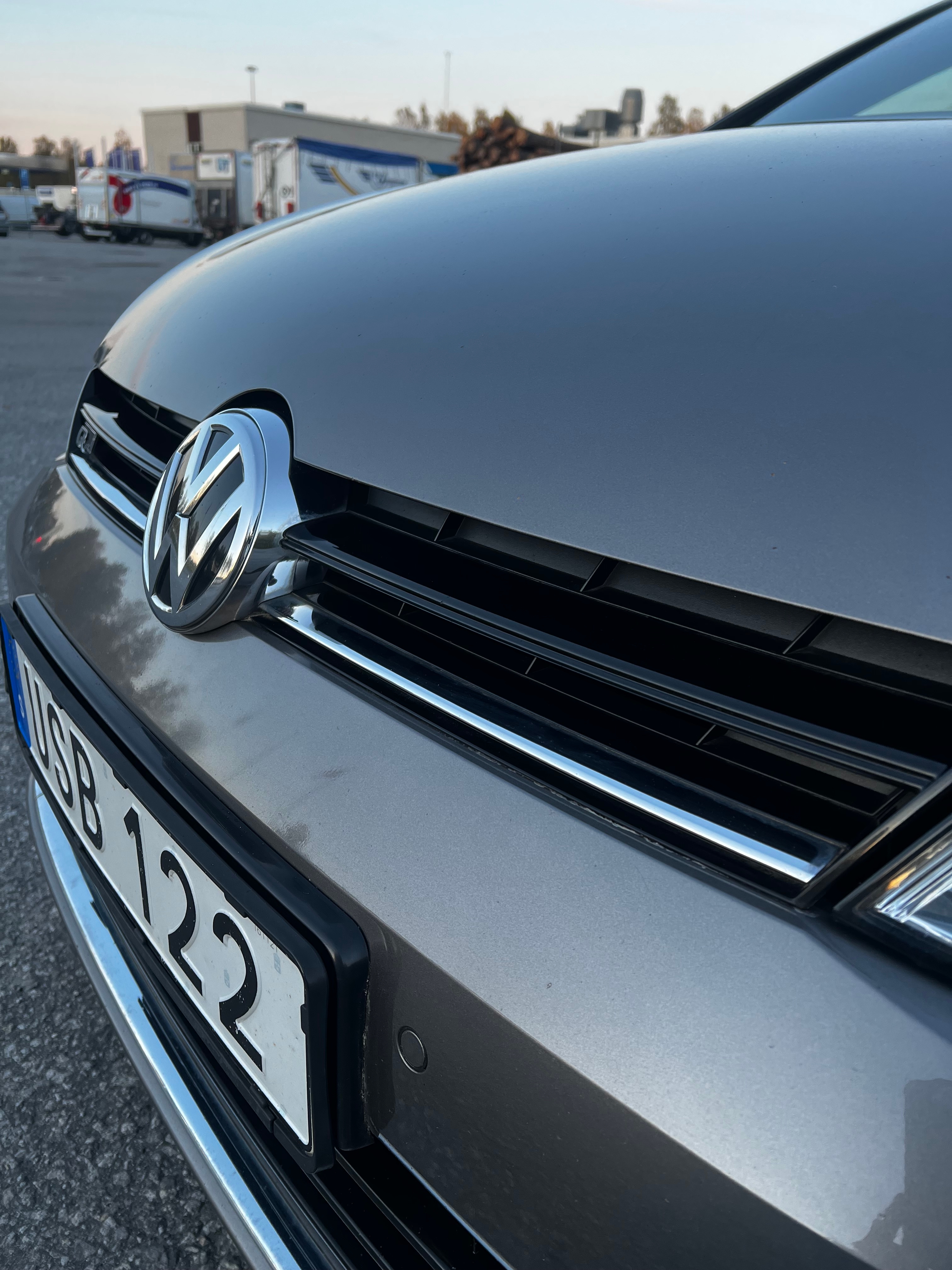 Volkswagen Golf 1.4 TSI R-Line 2017, kuva 9/10