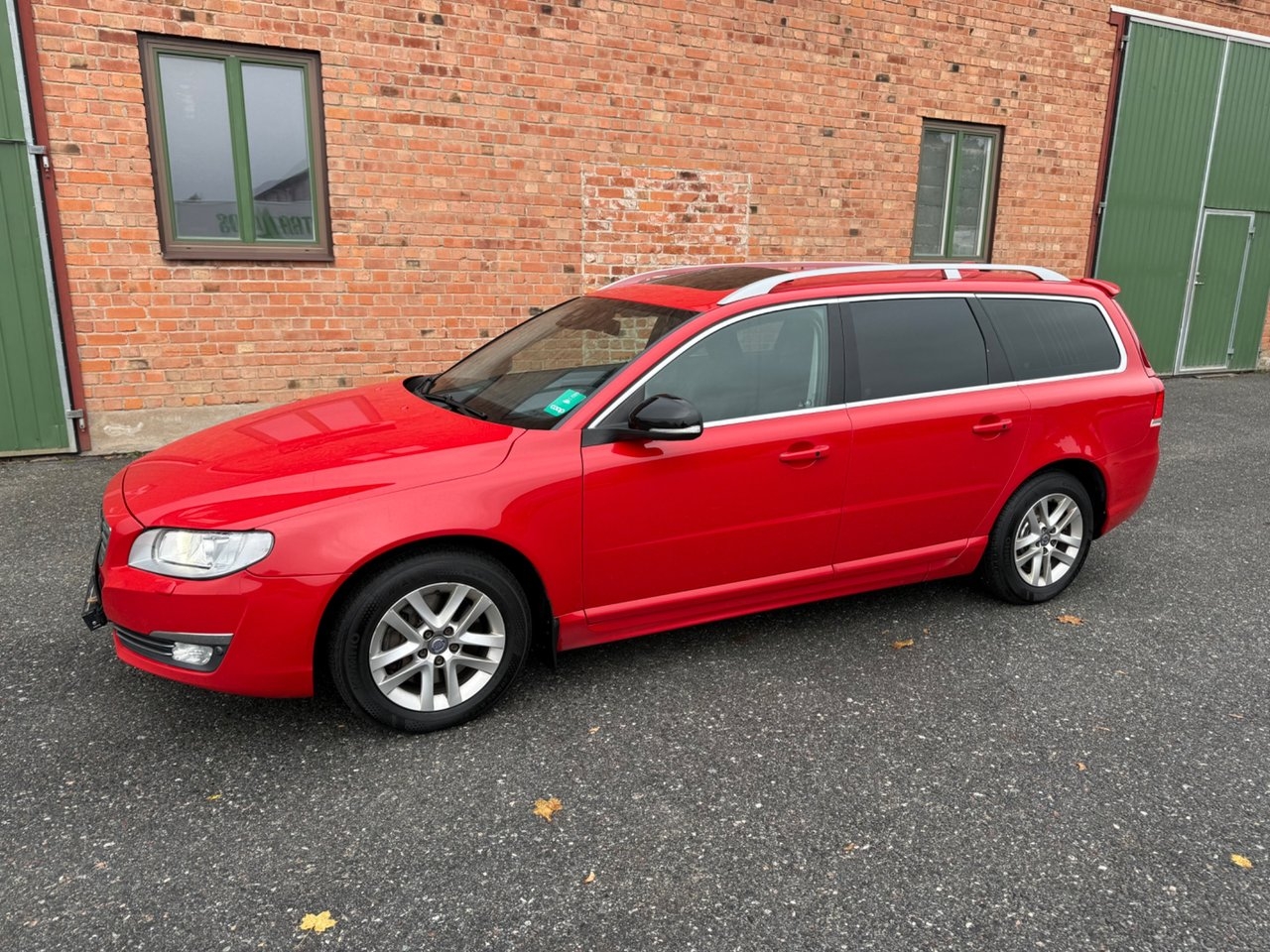 Volvo V70 D4 Summum Classic 2016, bild 7/8