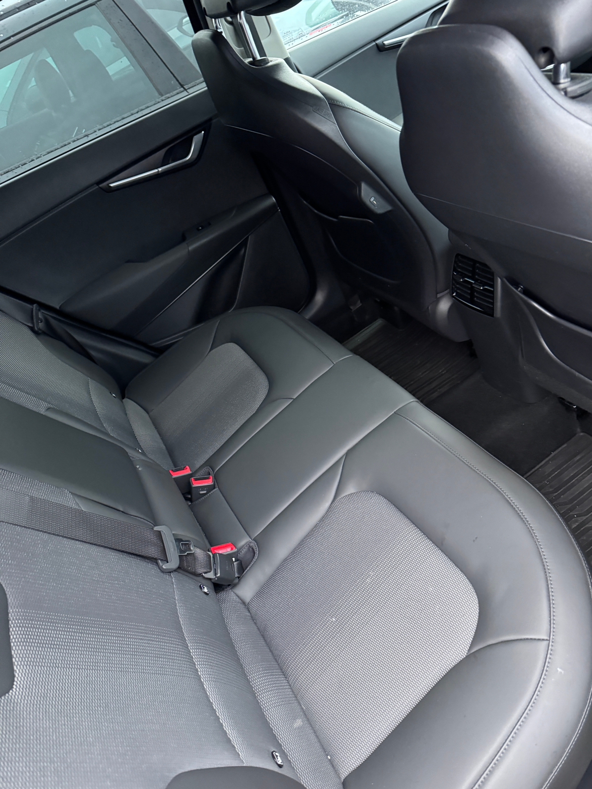 Kia Niro 1.6 GDI PlugIn-Hybrid 2024, bild 5/9