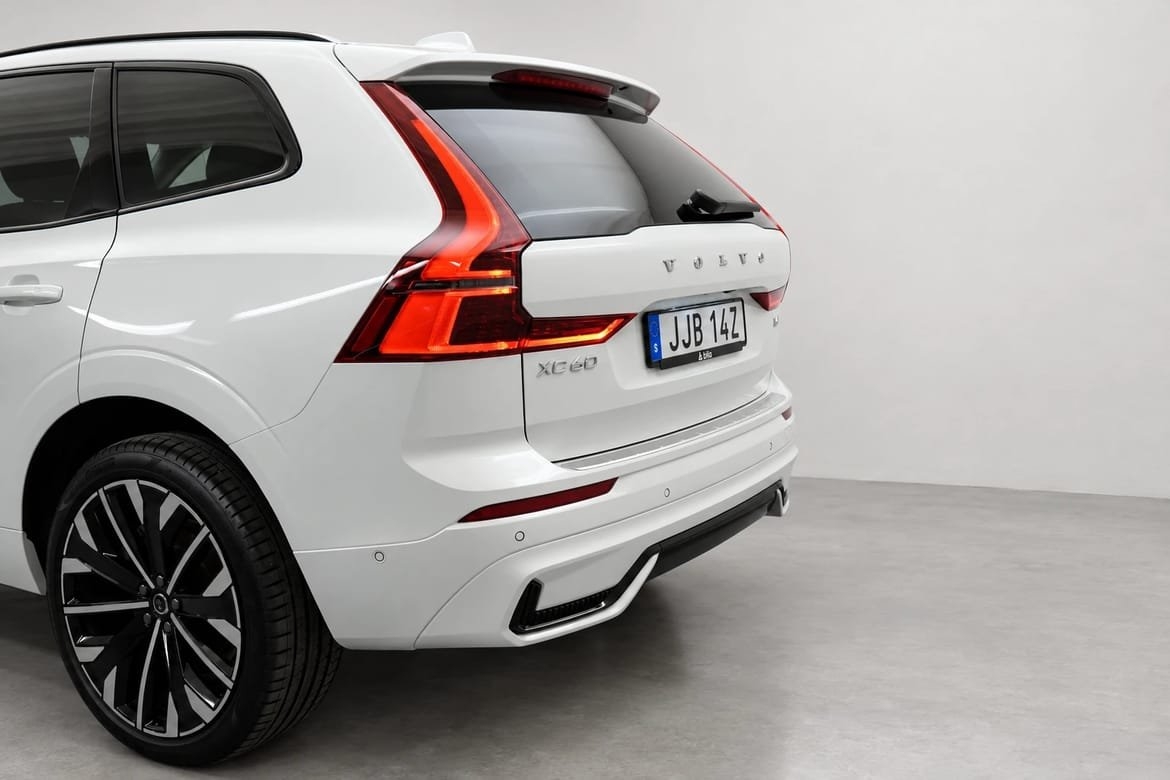 Volvo XC60 T6 Plus Dark Nordic 2026, bild 3/10