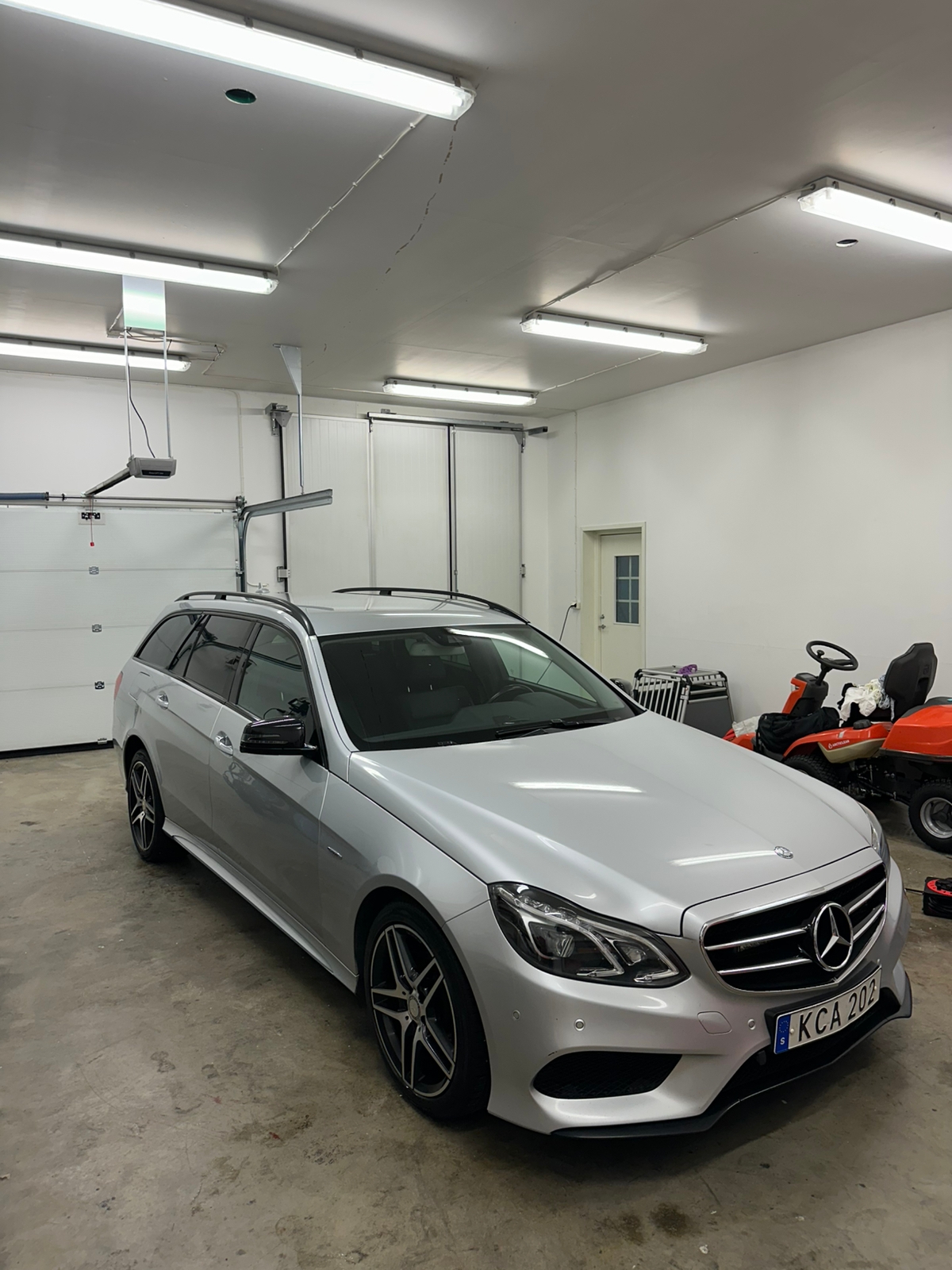 Mercedes-Benz E 220 BlueTEC 2016, bild 2/10