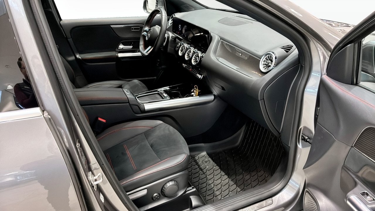 Mercedes-Benz GLA 200 2024, bild 3/10