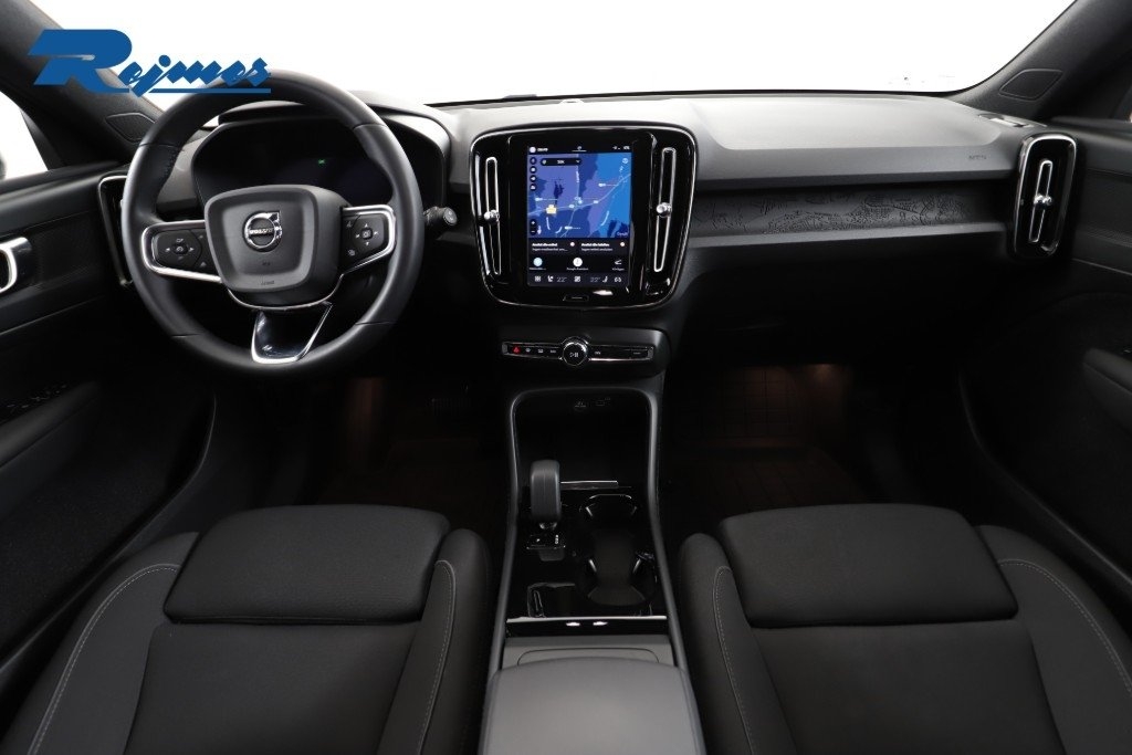 Volvo XC40 Extended Range Core 2024, bild 2/10