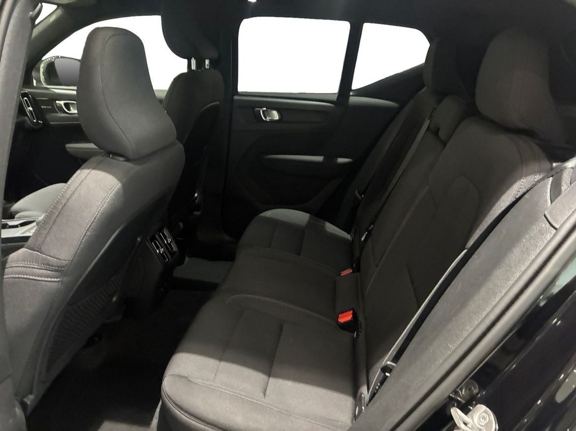 Volvo EX40 Extended Range 2025, bild 7/10