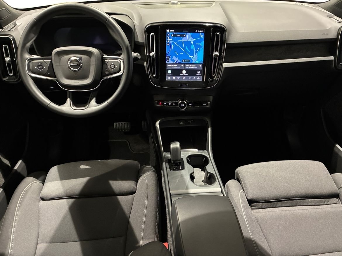 Volvo EX40 Extended Range 2025, kuva 6/10