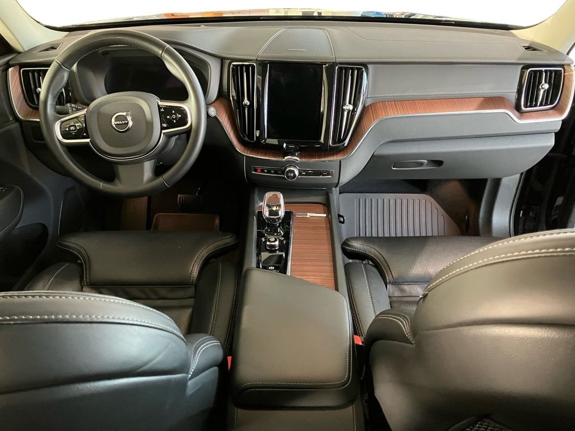 Volvo XC60 T6 Dark 2024, bild 5/10