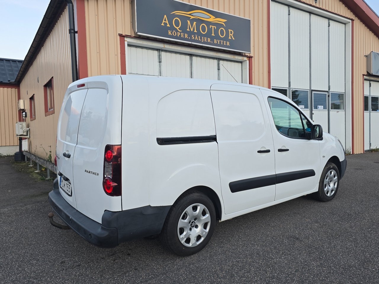 Peugeot Partner BlueHDi 100 2018, bild 6/10