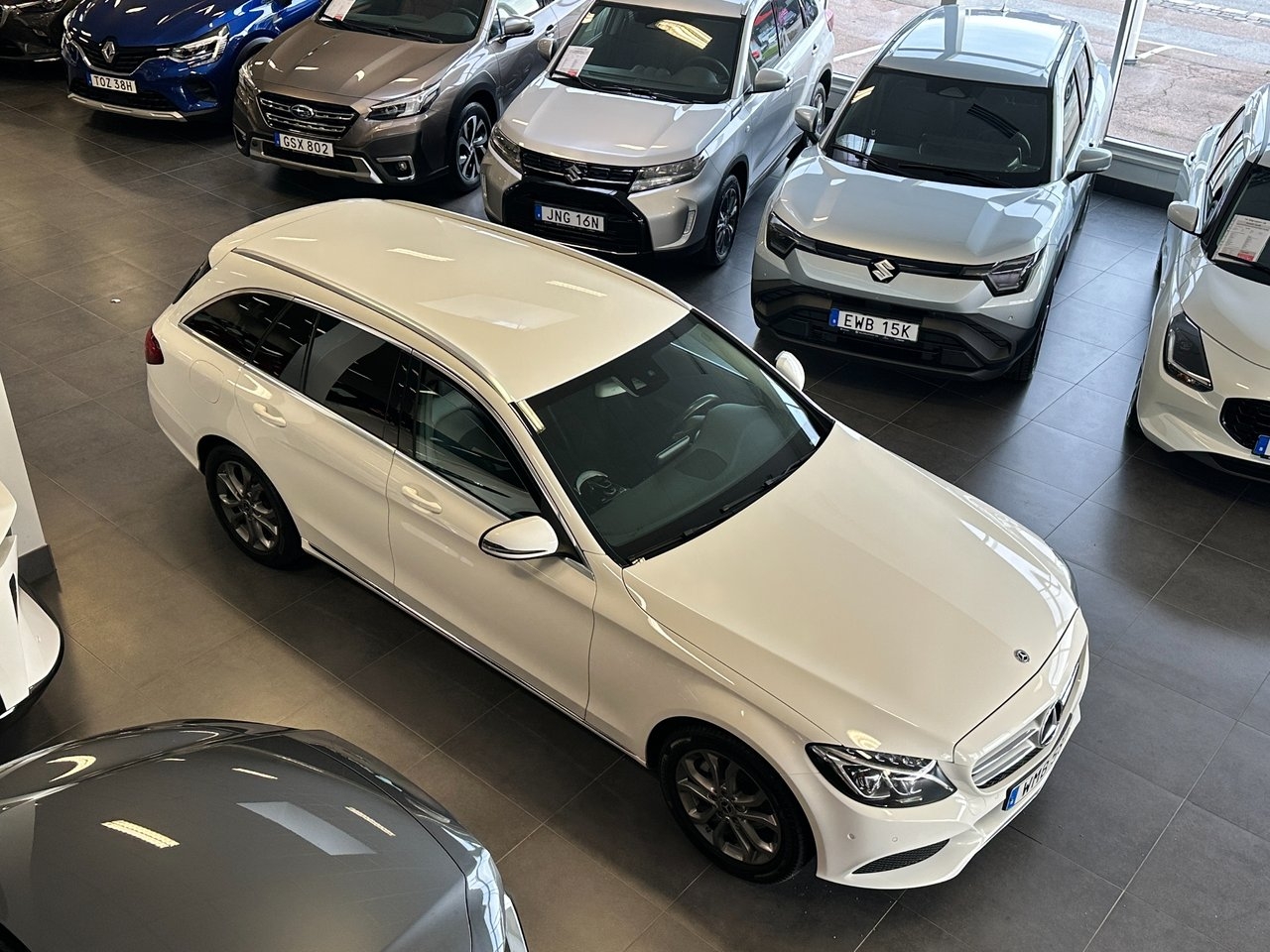 Mercedes-Benz C 220 d Avantgarde 2018, bild 4/10