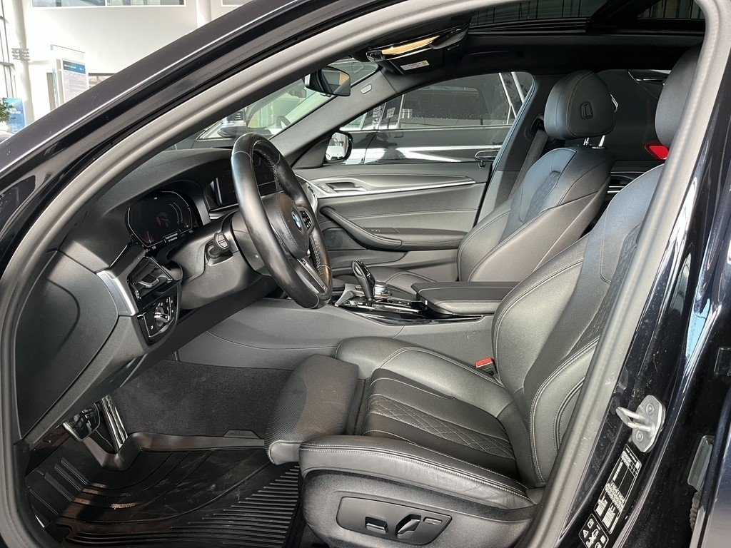 BMW 520d M Sport 2022, bild 5/10