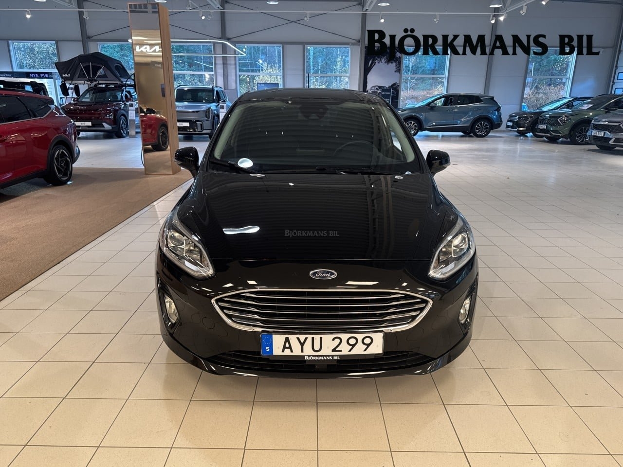 Ford Fiesta 1.0 EcoBoost Titanium 2019, bild 2/10
