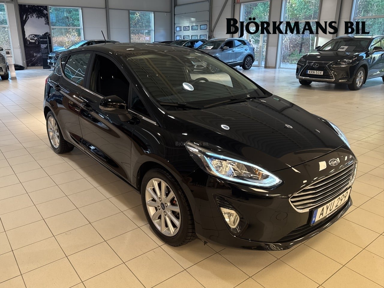 Ford Fiesta 1.0 EcoBoost Titanium 2019, bild 3/10