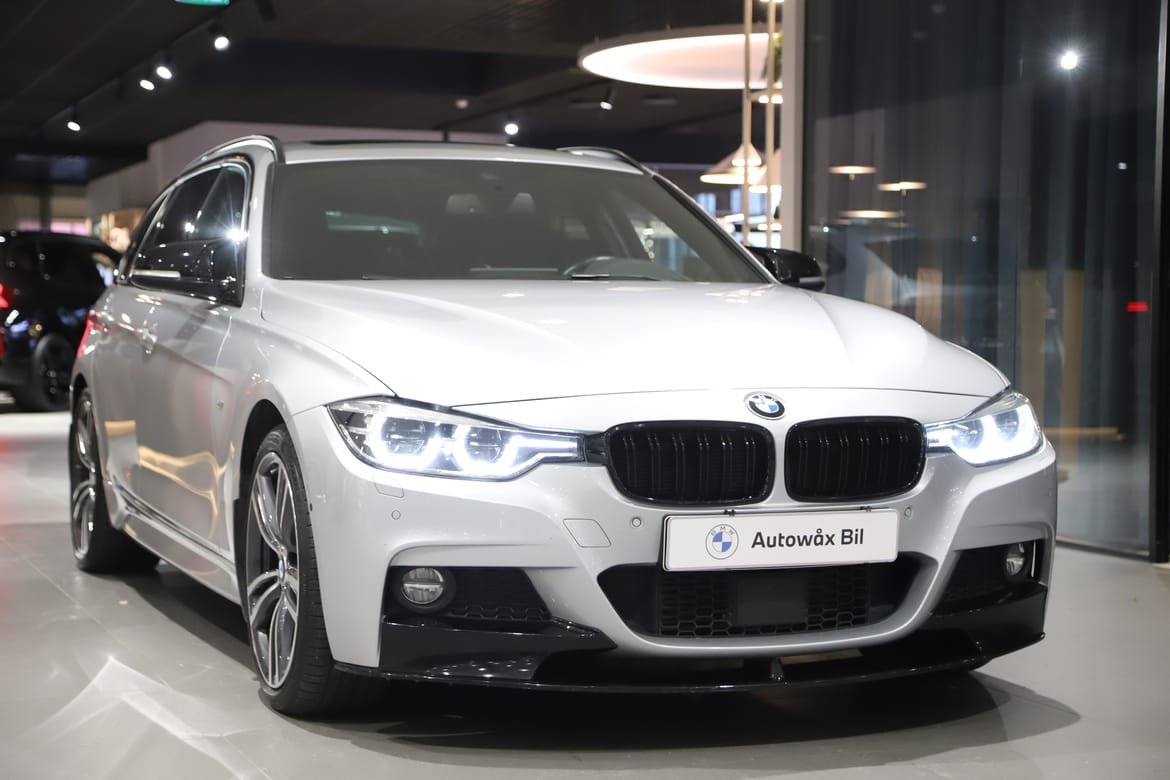 BMW 320d M Sport 2017, bild 2/10