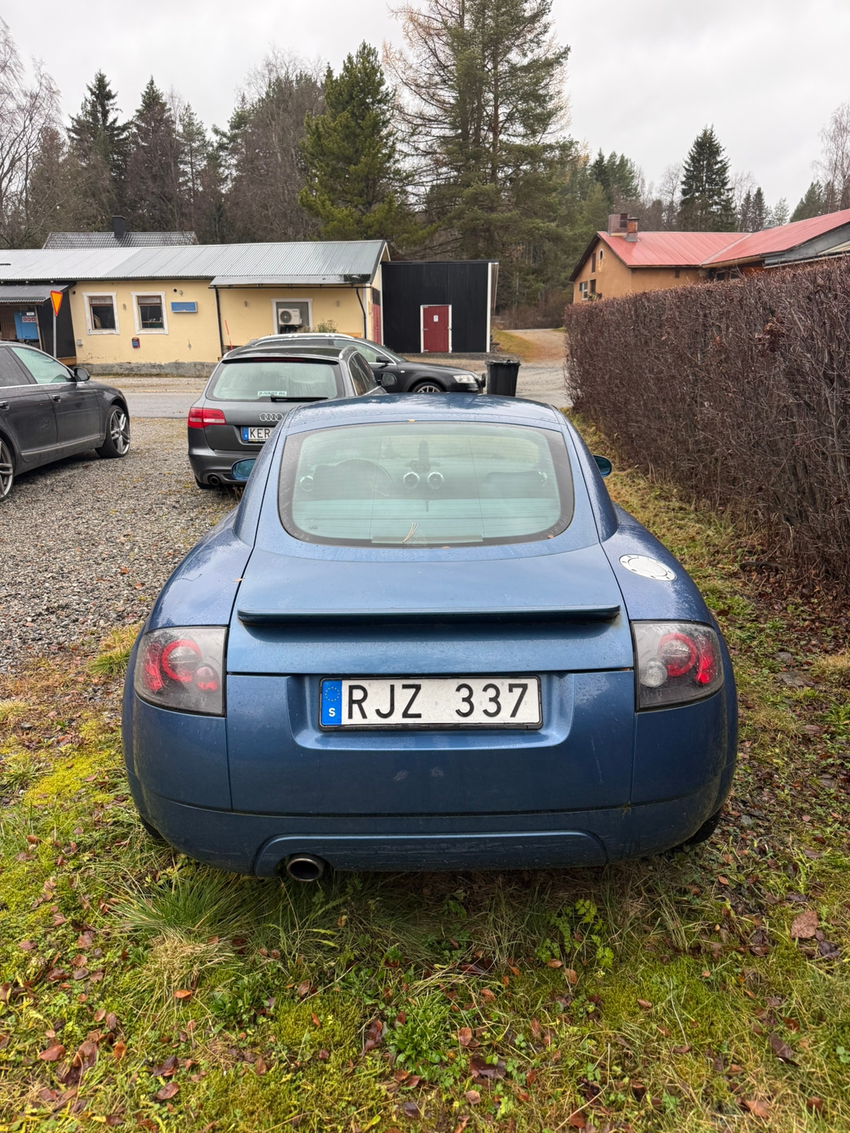 Audi TT 1.8 T 1999, bild 2/5