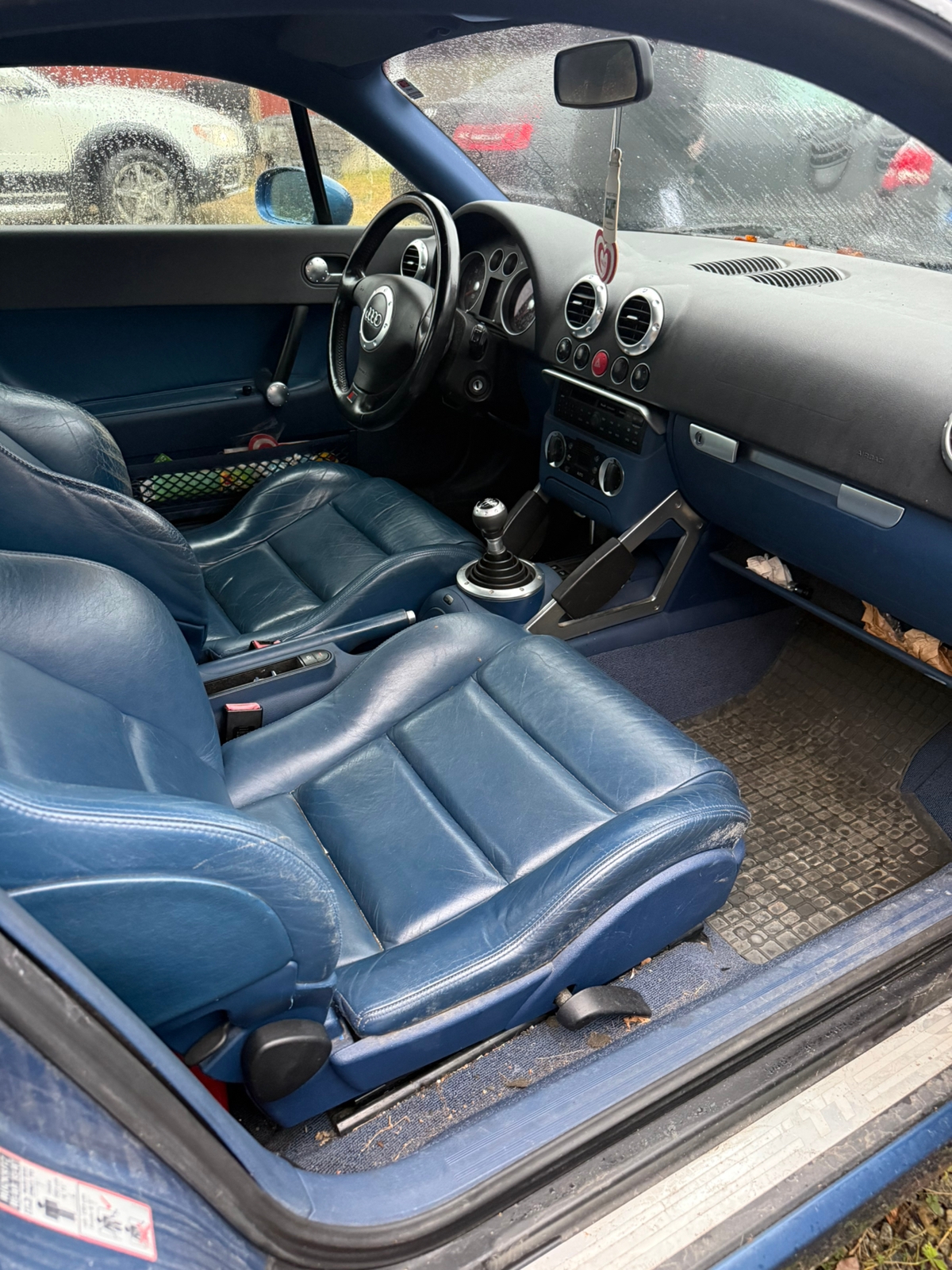 Audi TT 1.8 T 1999, bild 5/5