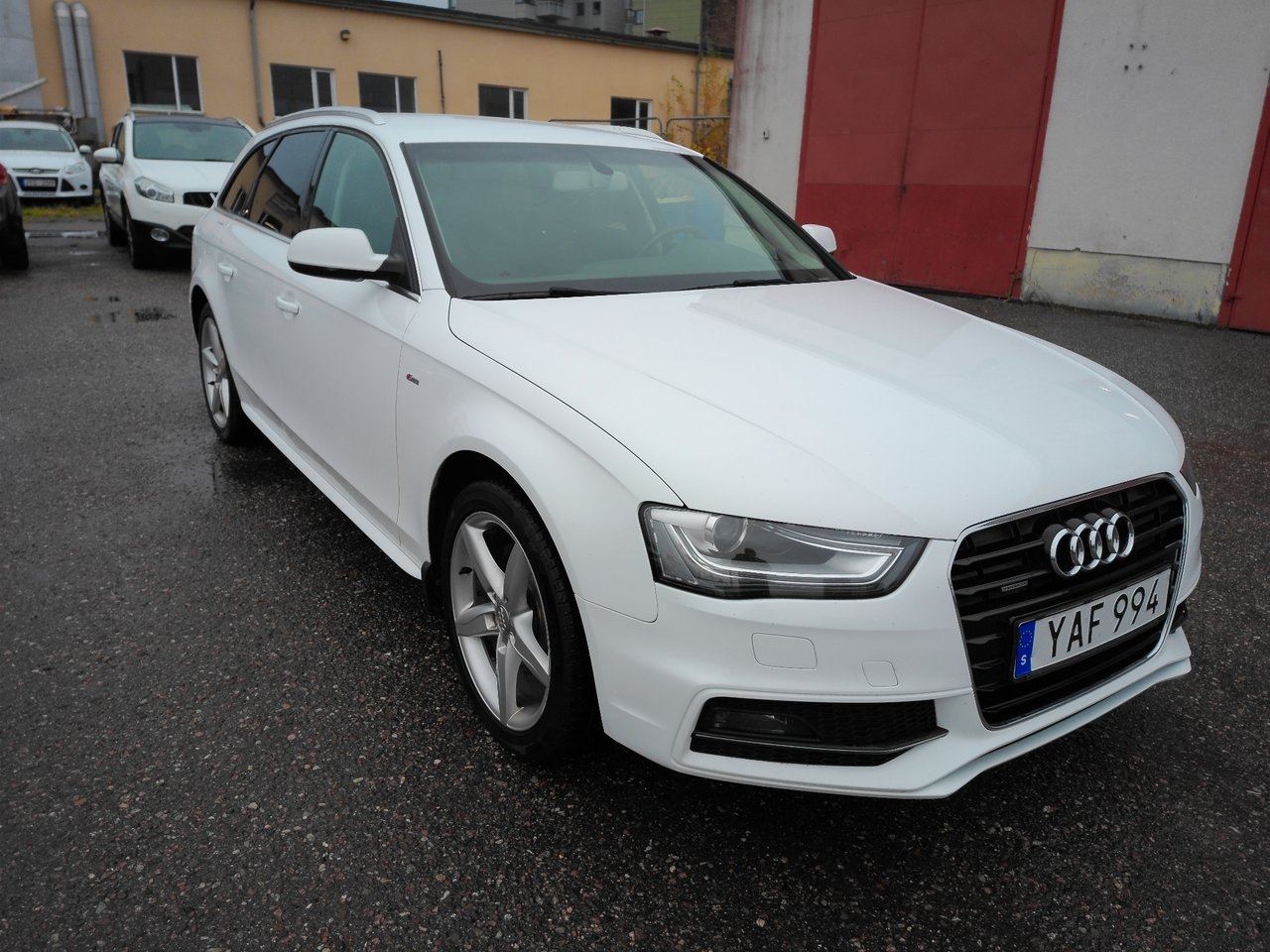 Audi A4 2.0 TDI 2015, bild 2/10