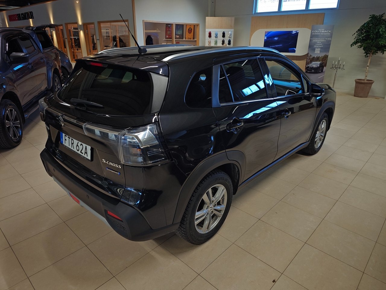 Suzuki S-Cross 2024, bild 6/10