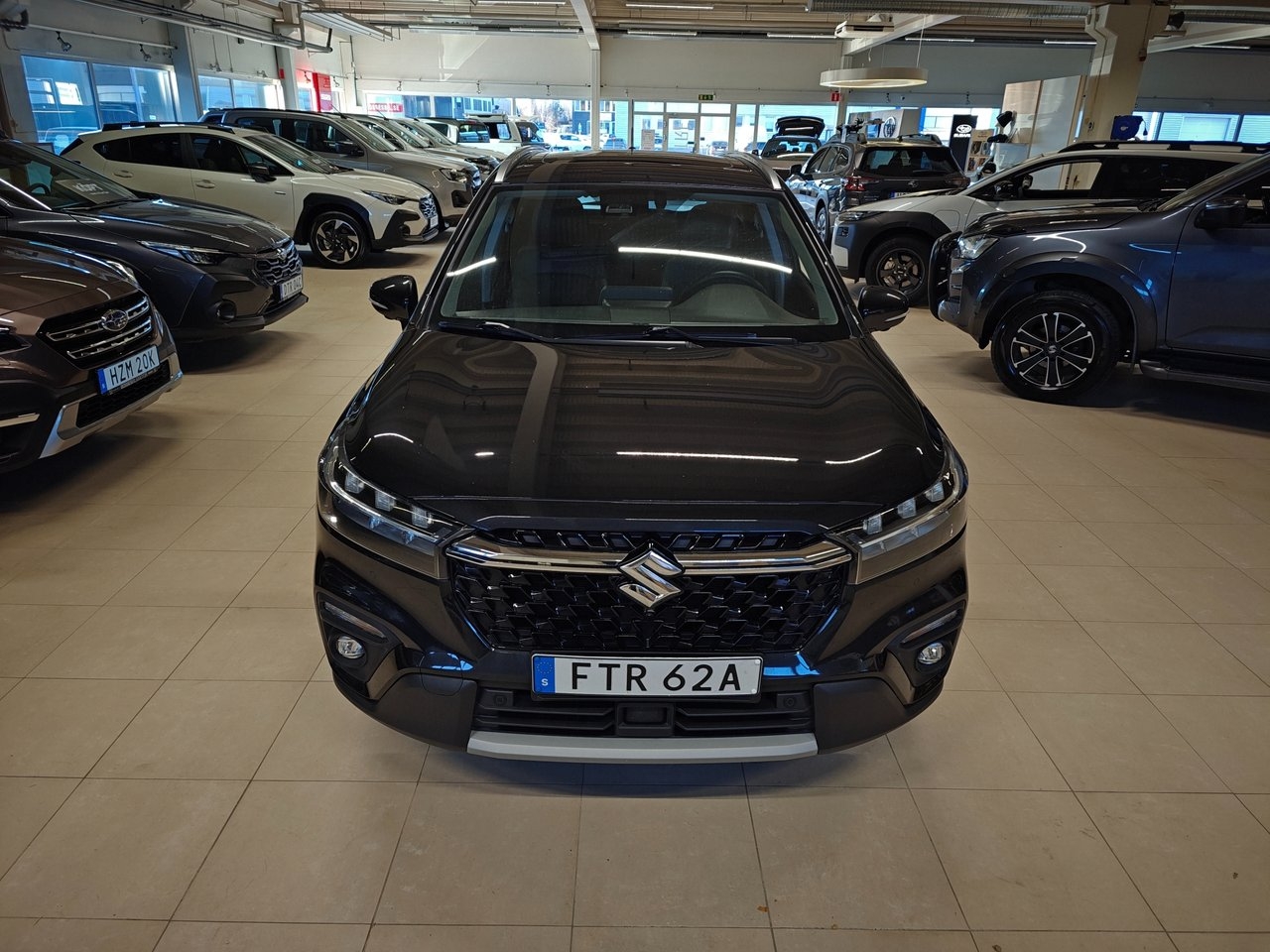 Suzuki S-Cross 2024, bild 2/10
