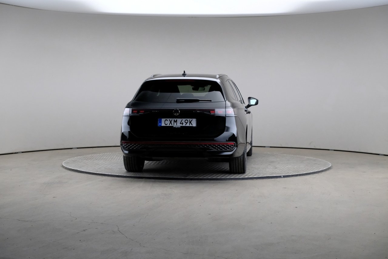 Volkswagen Passat 1.5 eHybrid R-Line 2026, photo 5/10