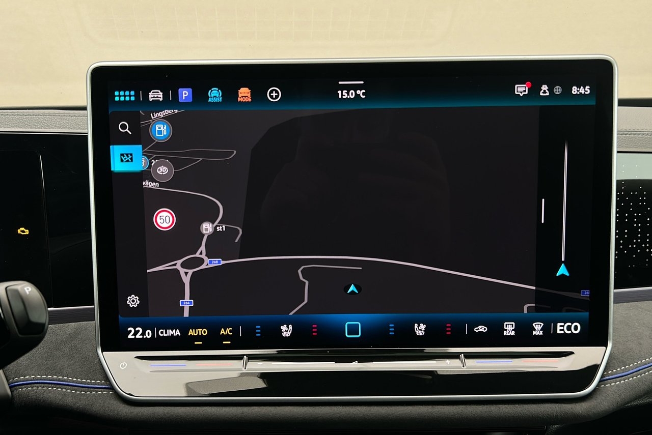 Volkswagen Passat 1.5 eHybrid R-Line 2026, photo 7/10