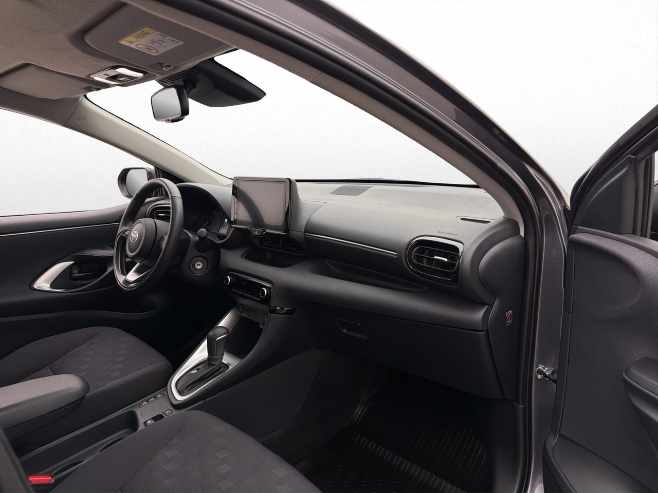 Toyota Yaris 1.5 Hybrid 116 2026, kuva 9/10