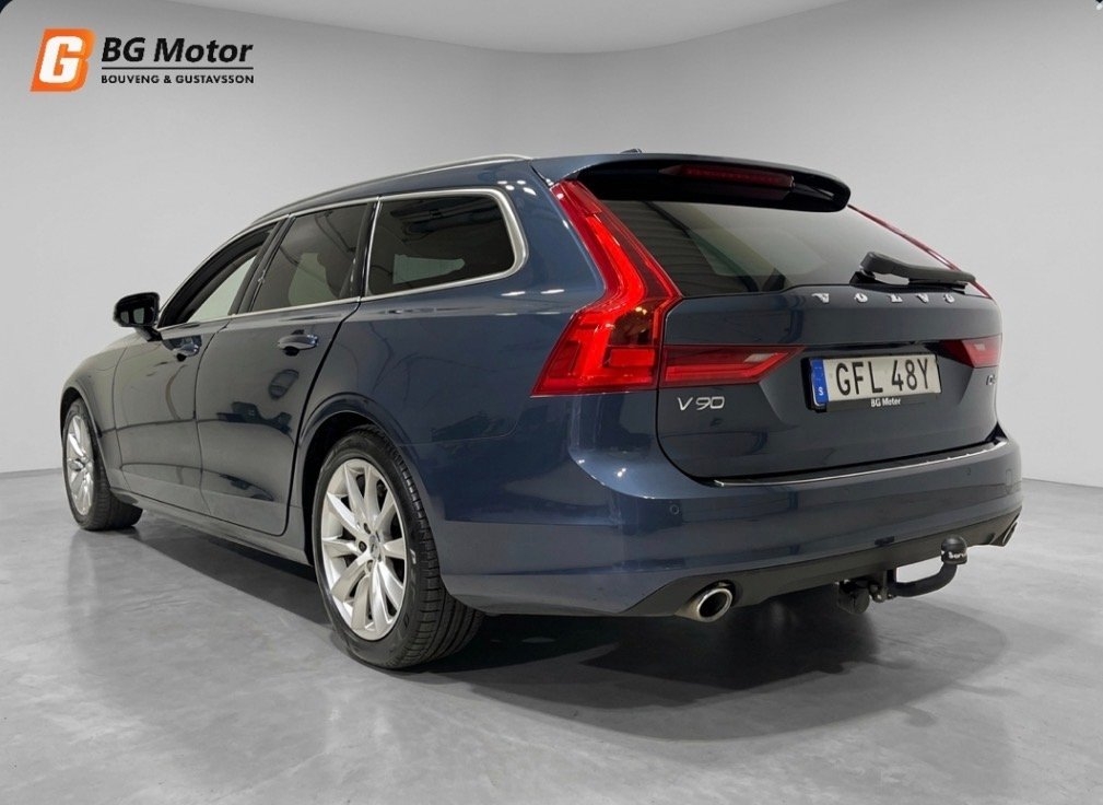 Volvo V90 D4 Momentum 2019, bild 4/10