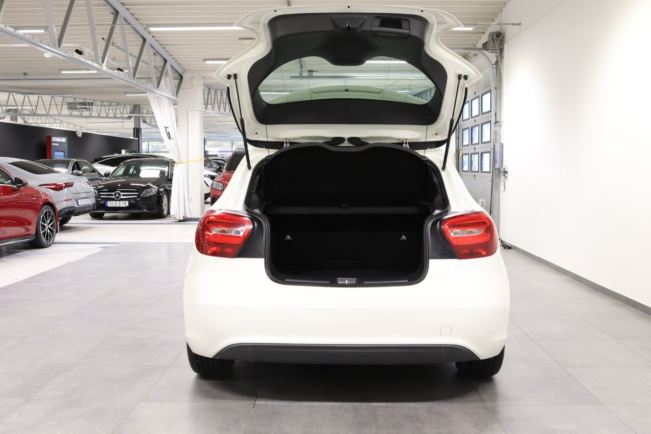 Mercedes-Benz A 180 Style 2018, bild 6/10