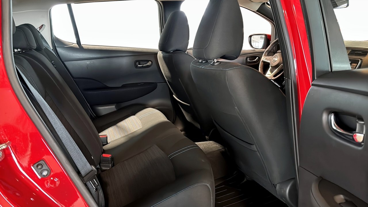 Nissan Leaf 40 kWh Acenta 2023, bild 5/10