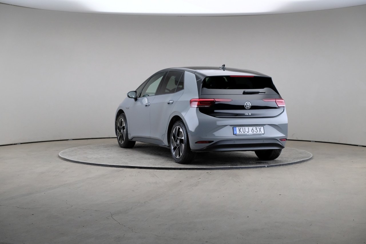 Volkswagen ID.3 Pro Performance 2023, bild 2/10
