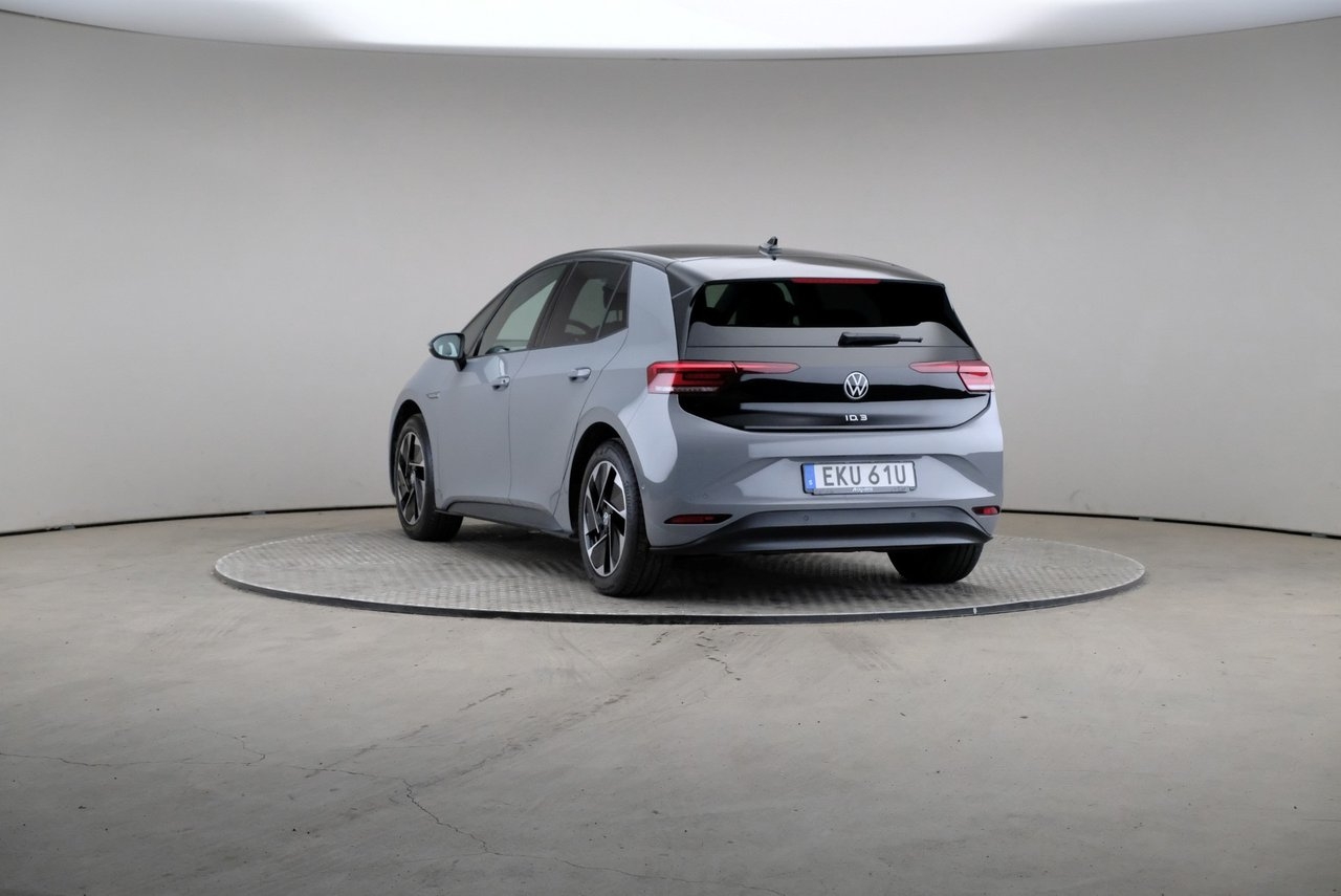 Volkswagen ID.3 Pro Performance 2023, bild 2/10