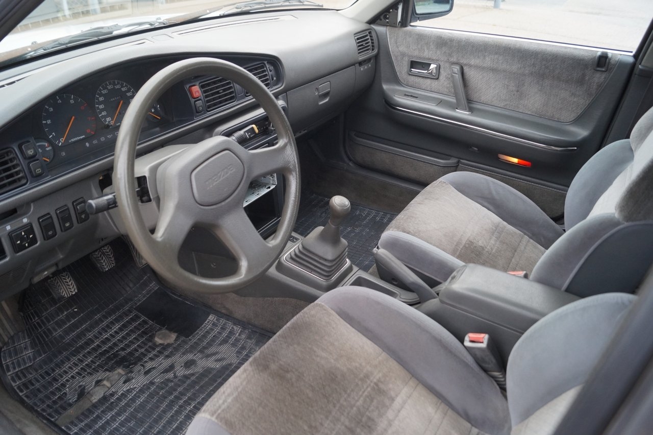Mazda 626 2.2i 12V 1989, kuva 10/10