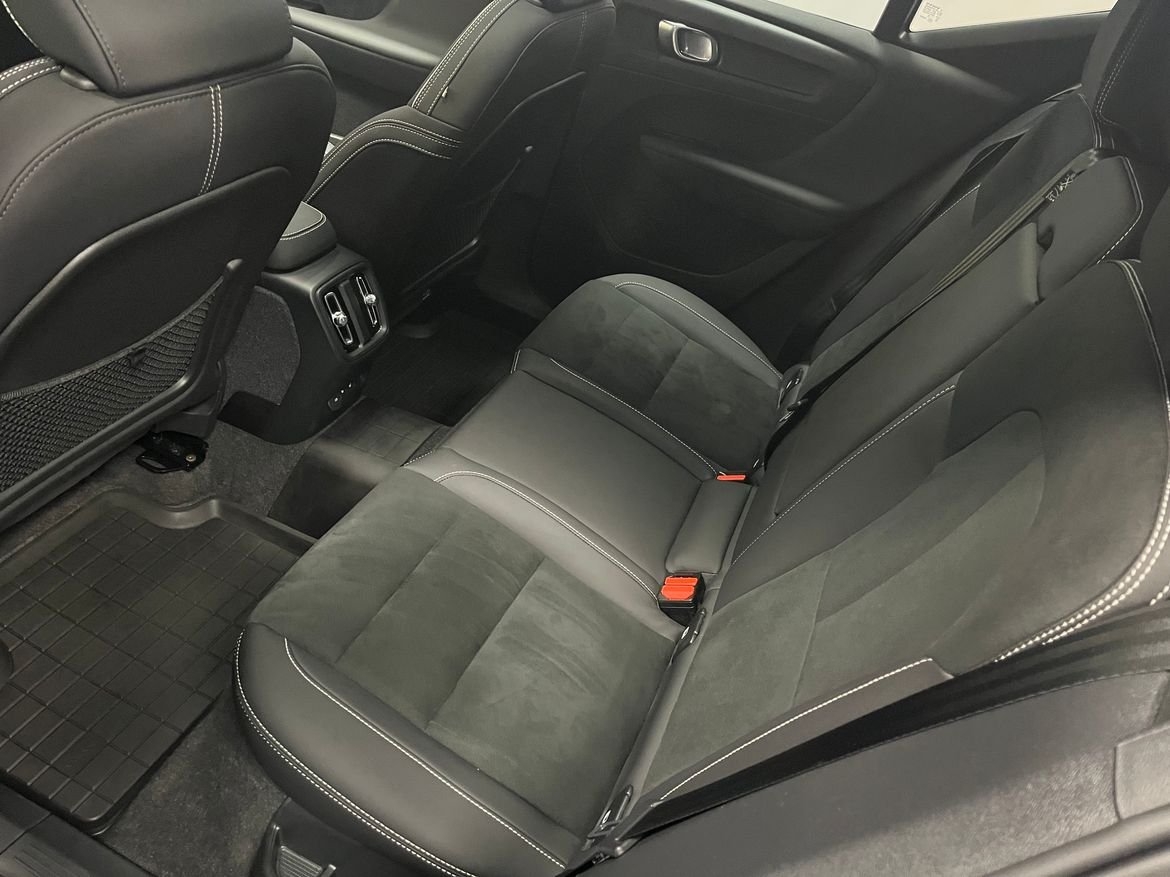 Volvo EX40 Extended Range Ultra 2026, bild 5/10