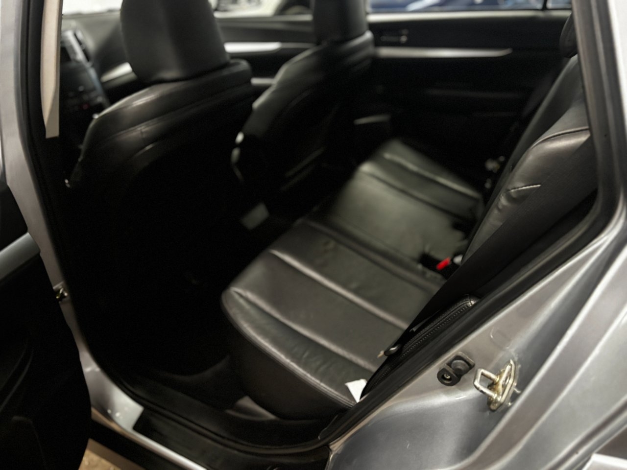Subaru Outback 2.0D Business 2013, bild 6/7