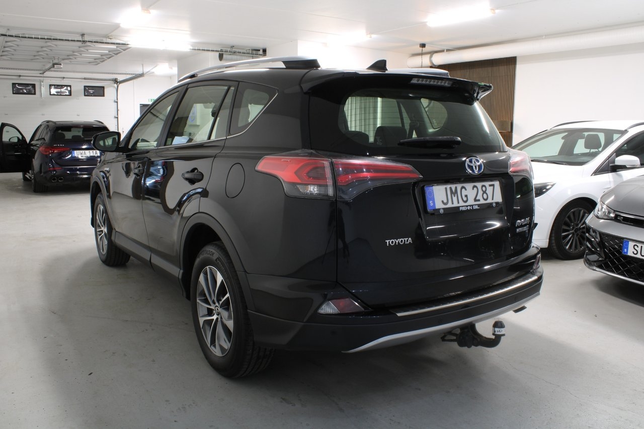 Toyota RAV4 2.5 Hybrid Active 2018, bild 3/10