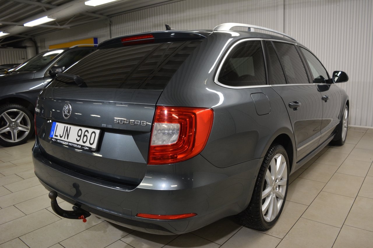 Skoda Superb 1.8 TSI Ambition 2014, bild 7/10