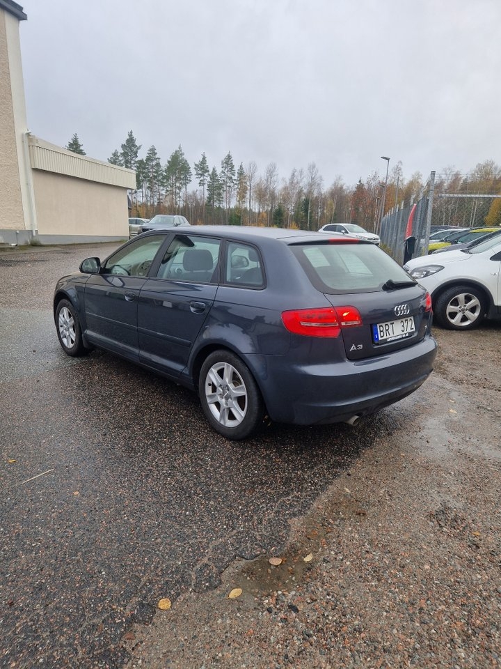 Audi A3 1.6 2009, bild 5/8
