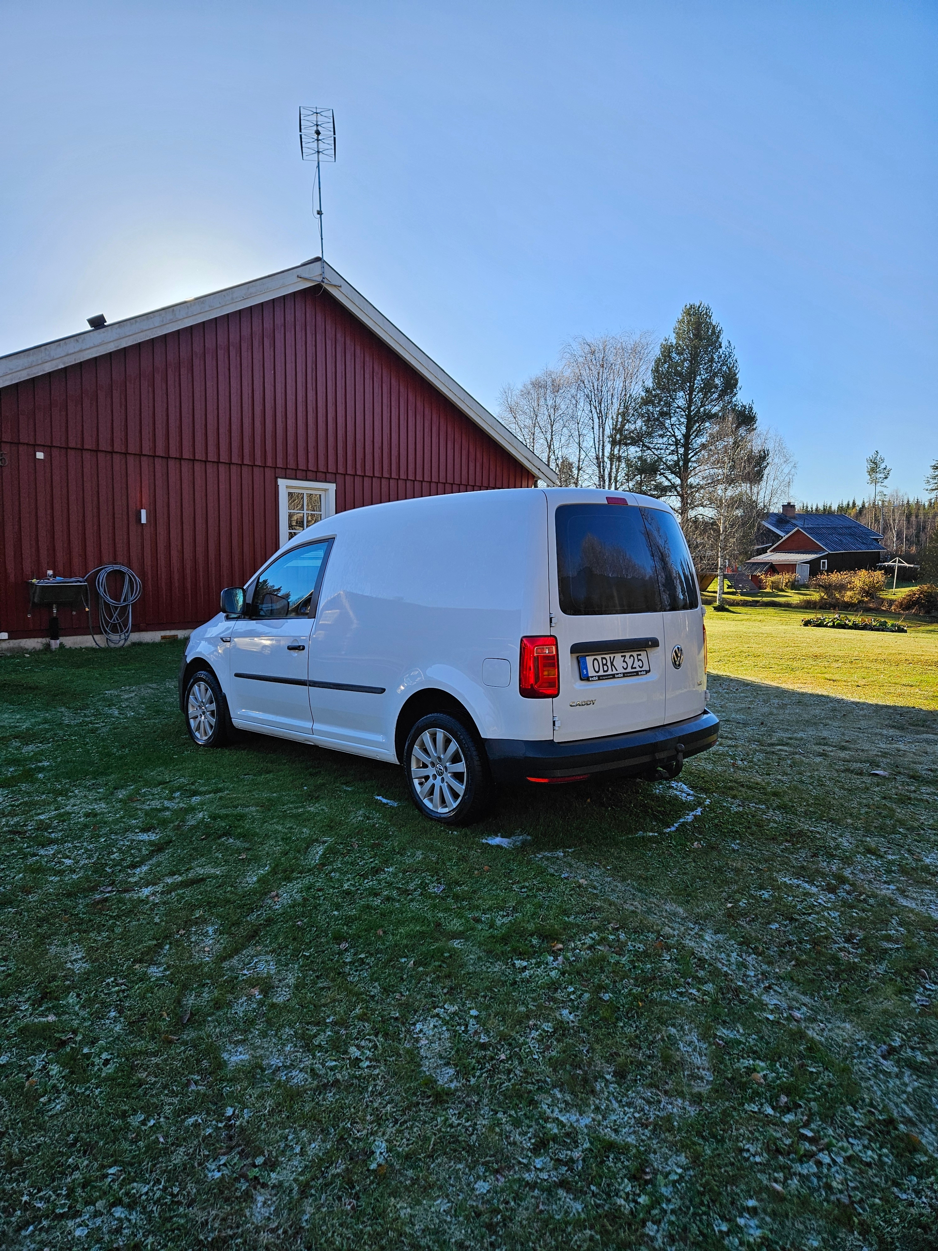 Volkswagen Caddy 2.0 TDI SCR 2017, bild 2/4