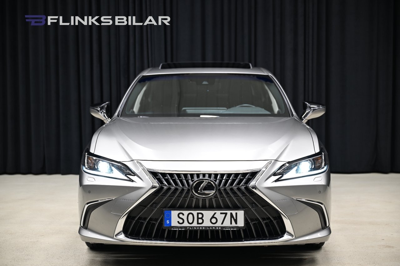 Lexus ES 300h 2023, photo 10/10