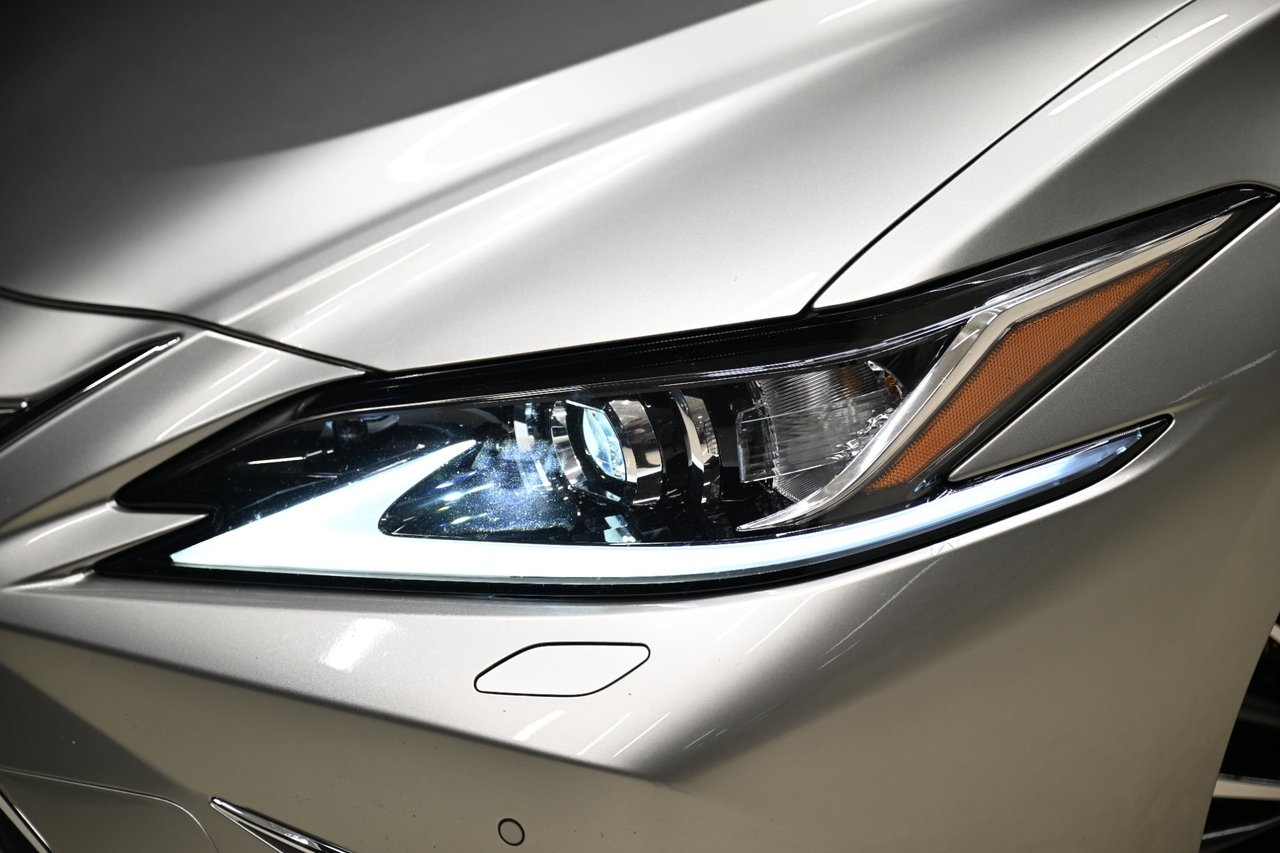 Lexus ES 300h 2023, bild 5/10