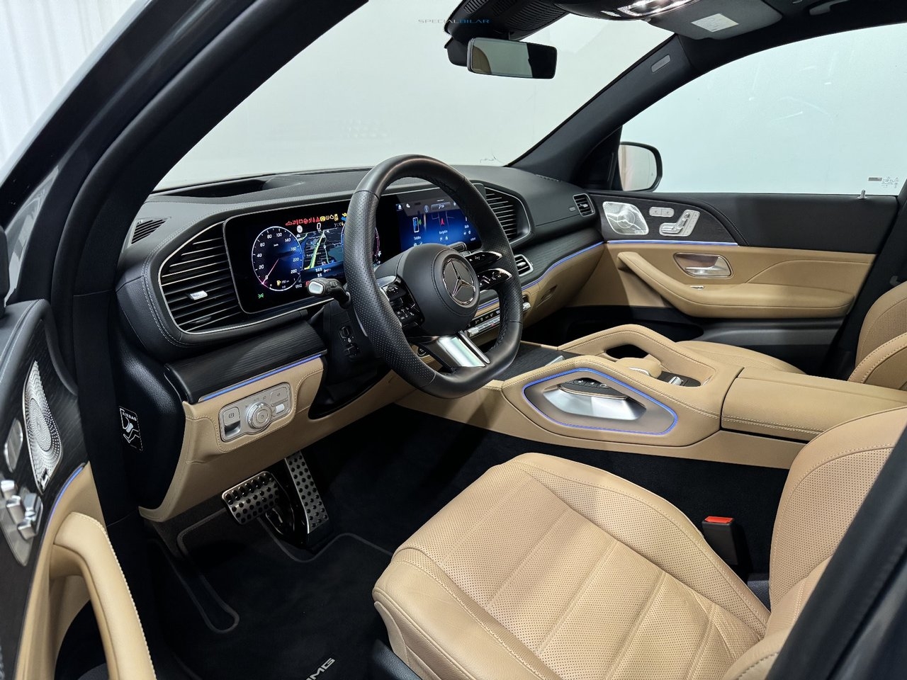 Mercedes-Benz GLS AMG Line Grand Edition 2026, photo 4/10