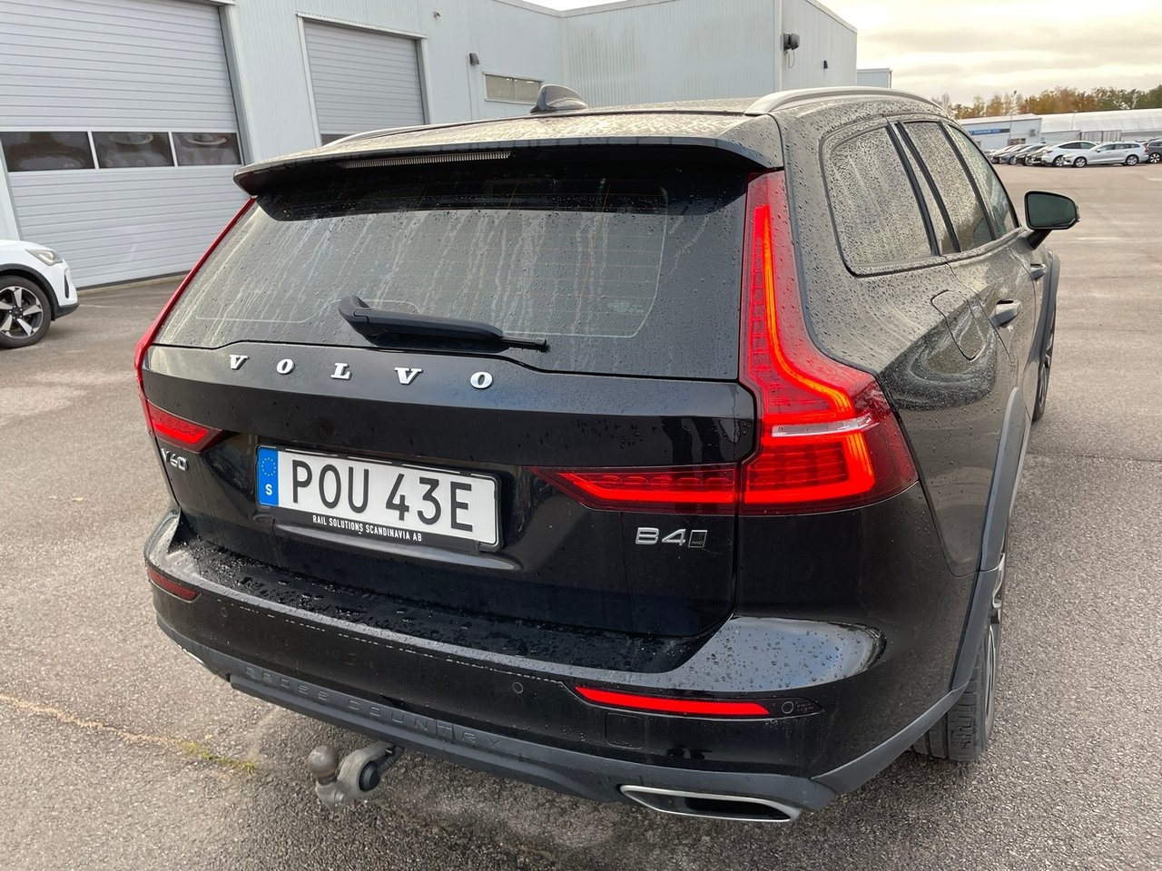 Volvo V60 Cross Country B4 Diesel 2021, bild 3/5