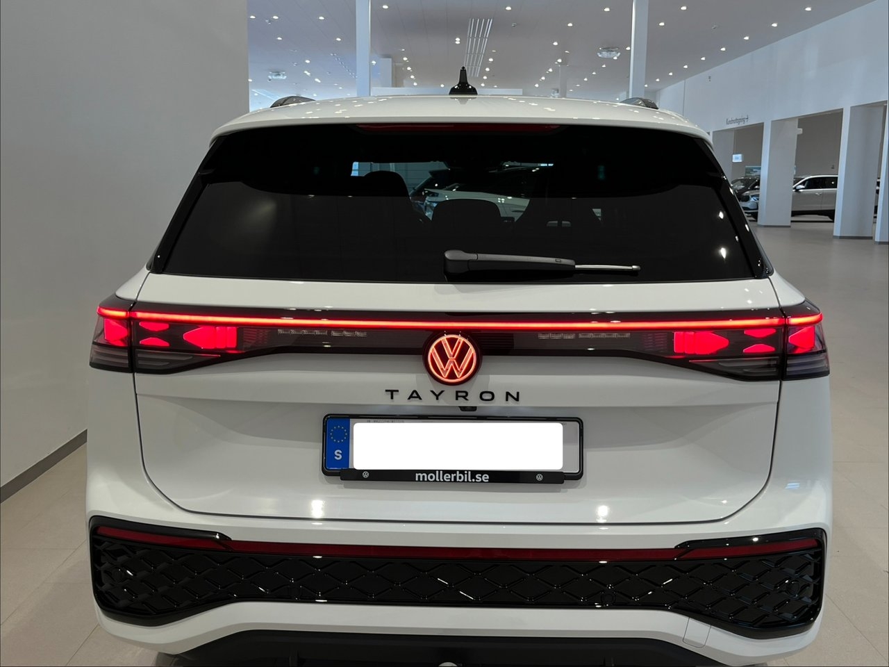 Volkswagen Tayron 1.5 eHybrid R-Line 2026, kuva 9/10