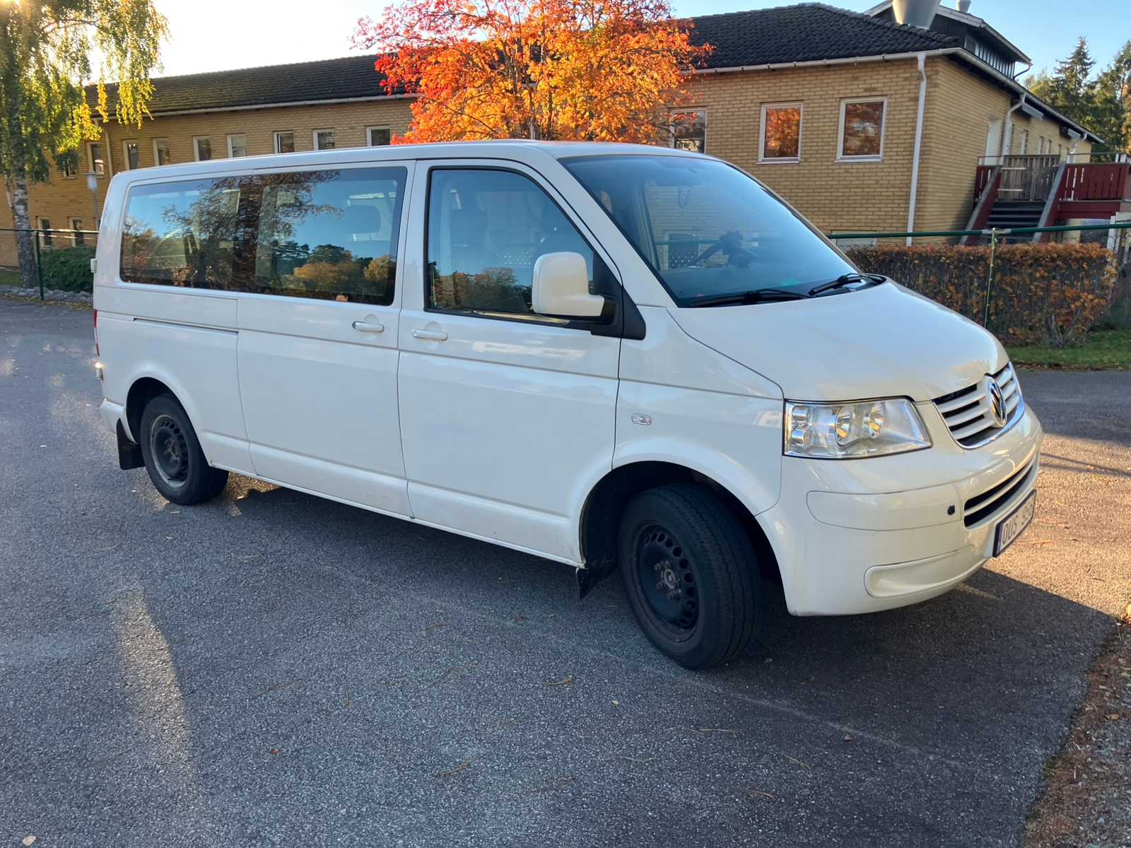 Volkswagen Caravelle 2.0 2009, bild 4/7